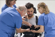 100% invalid prošetao u novom “robot-odijelu”: “Osjećao sam se kao prvi čovjek na Mjesecu” (Foto/Video)