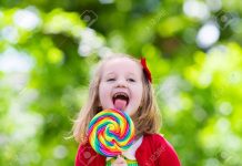Trebaju li i koliko često djeca jesti slatkiše? Ovakve informacije su uvijek dobrodošle roditeljima ili onima koji to planiraju biti (Foto)