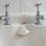 Britanci Imaju DVIJE ČESME S Hladnom I Toplom Vodom – Znate Li Zašto