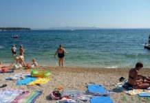 Evo Kako Je Izgledalo Ljetovanje U Bivšoj Jugi, Slike Koje Do Sad Niste Vidjeli – Čekajte Samo Dok Vidite Broj 4