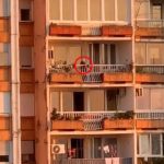 Baka Iz Srbije Postala Hit Na Internetu – Kad Su Vidjeli Šta Radi Na Balkonu, Popadali Od Smijeha (Video)