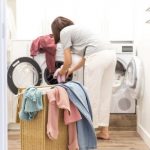 Koliko se korona virus zadržava na odjeći: Saznajte i kako bi je trebalo prati: Uvažite ovo!