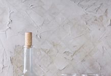 Svakoga dana je mužu u pivo stavljala laksativ, da bi prestao da pije: Na kraju je sve to skupo platila i život joj je postao horor