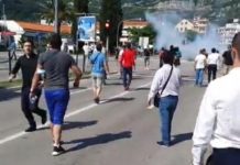 SITUACIJA U CRNOJ GORI IZMIČE KONTROLI: Ustao narod, tuča sa POLICIJOM! Snimci brutalnih hapšenja!