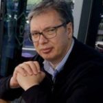 VUČIĆ SINOĆ PRIČAO O RAZVODU, A DANAS UHVAĆEN U KAFIĆU: Evo ko mu je pravio društvo!