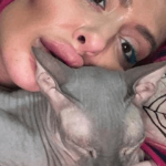 SKANDALOZNA JEZIVA PROMENA! Srbija u neverici… Anastasija SAMA SEBI ubrizgala filere za 1.800 evra i UNIŠTILA lice… Videla tutorijal na internetu…(FOTO)